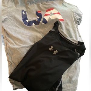 2- Under Armour youth Medium short sleeve T-shirt UA flag and solid black